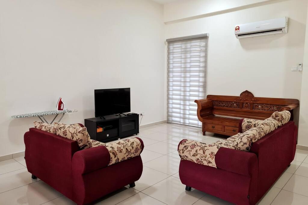 3Storey House 13Pax Family Suite Bayan Lepas Luaran gambar