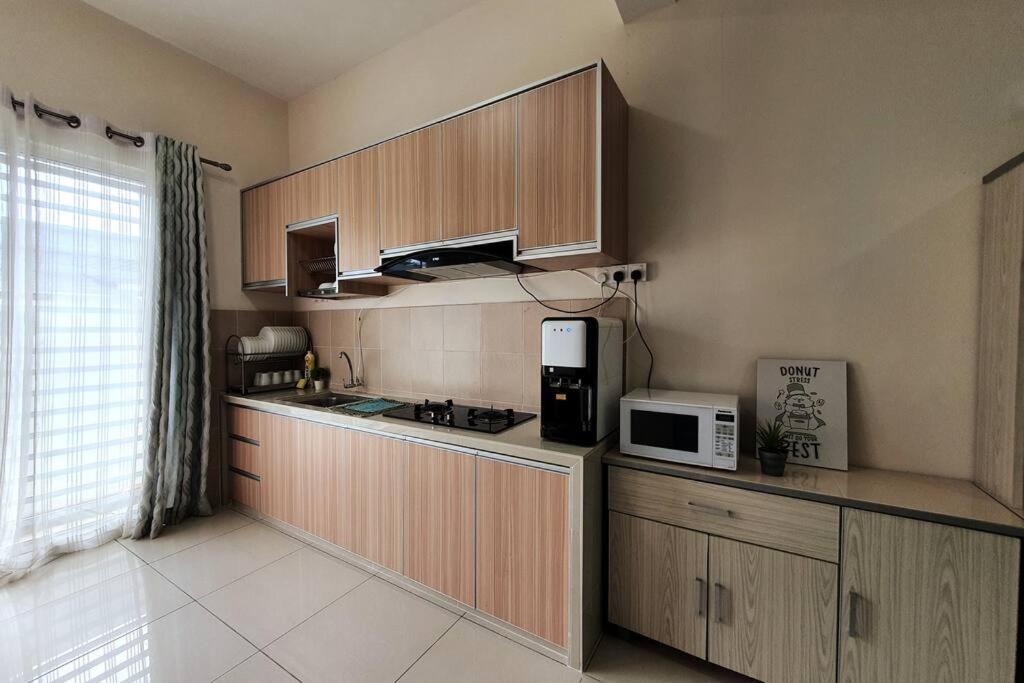 3Storey House 13Pax Family Suite Bayan Lepas Luaran gambar